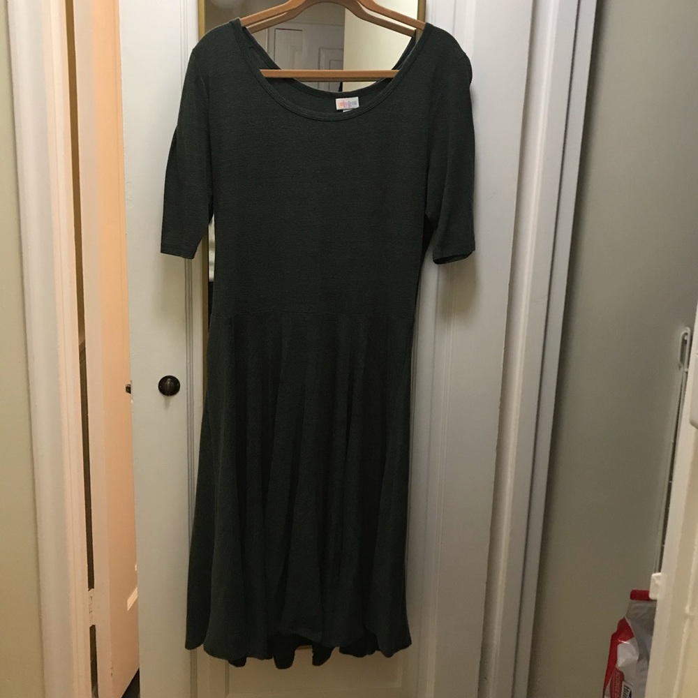 Heather green LuLaRoe Nicole Dress